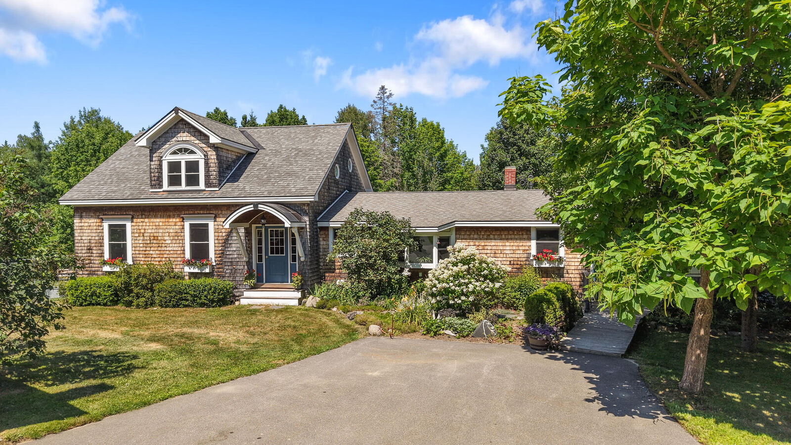 Property Photo: 315 Davis Road ME 04428