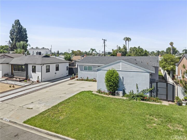 Property Photo:  13918 Anola  CA 90605 