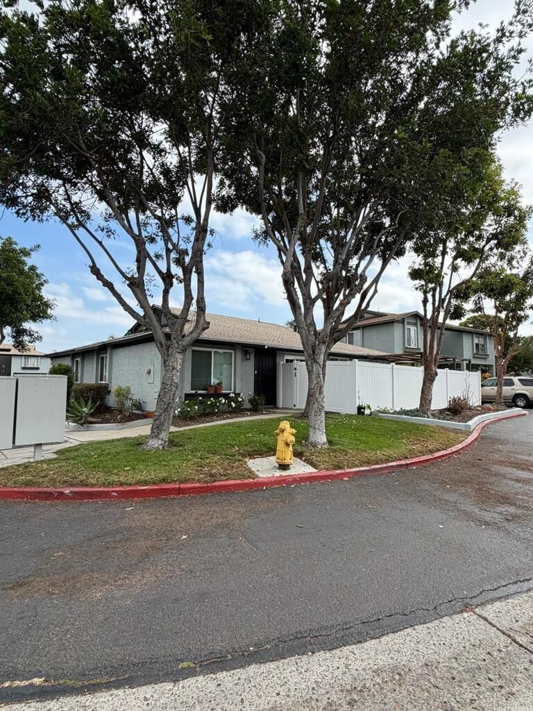 Property Photo: 2144 Bluehaven Court CA 92154
