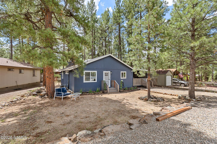 Property Photo:  865 E Hillside Drive  AZ 86017 
