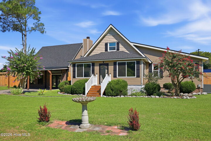 Property Photo: 208 Dixon Circle NC 27889