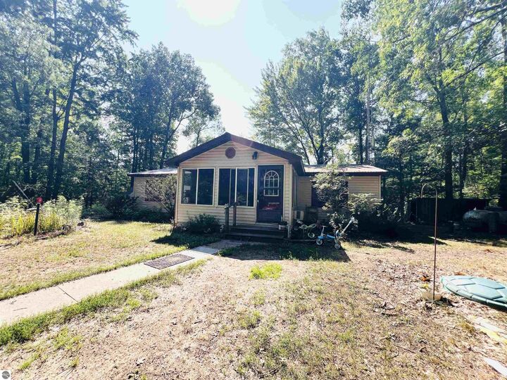 Property Photo:  9401 House Trail  MI 49665 