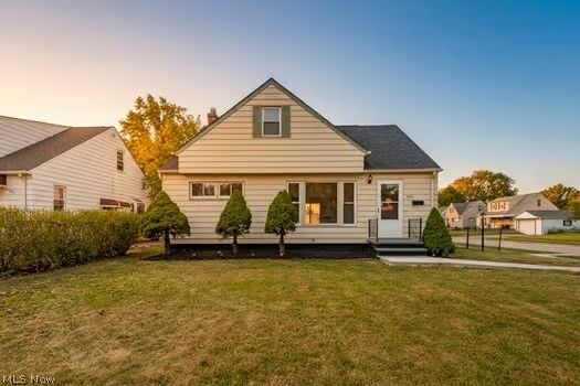 Property Photo: 756 E 249th Street OH 44123