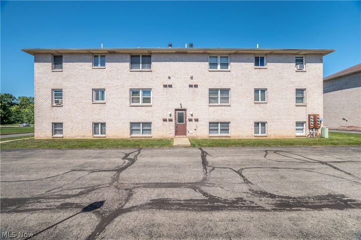 Property Photo: 7357 Eisenhower Drive 6 OH 44512