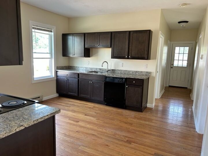 Property Photo: 327 Hamilton Street 2 MA 01604