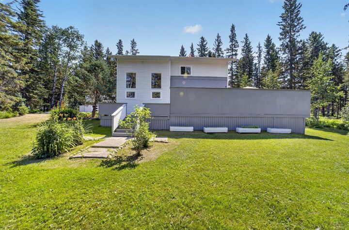Property Photo: 32579 Range Road 52 7 AB T0M 1X0