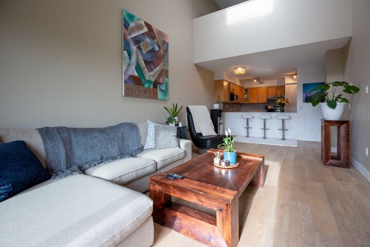 Property Photo:  1900 25A Street SW 605  AB T3E 1Y5 