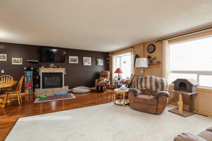 Property Photo: 210 Macewan Street AB T0L 1A0