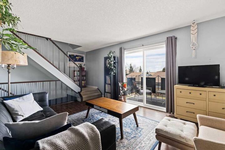 Property Photo:  1603 McGonigal Drive NE 7  AB T3E 5W2 