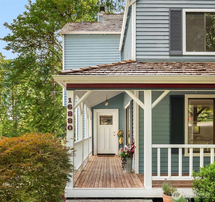 Property Photo:  16880 NE 42nd Court  WA 98052 