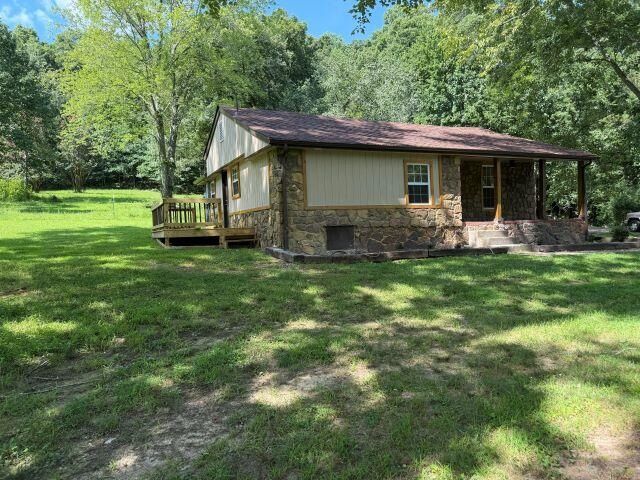 Property Photo: 8948 Rochester Road KY 42273