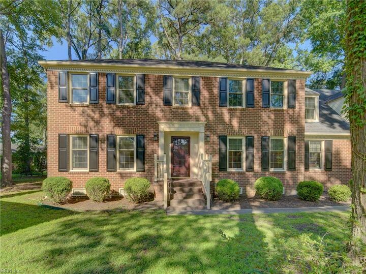 Property Photo: 3017 Lord Bradford Ct VA 23321