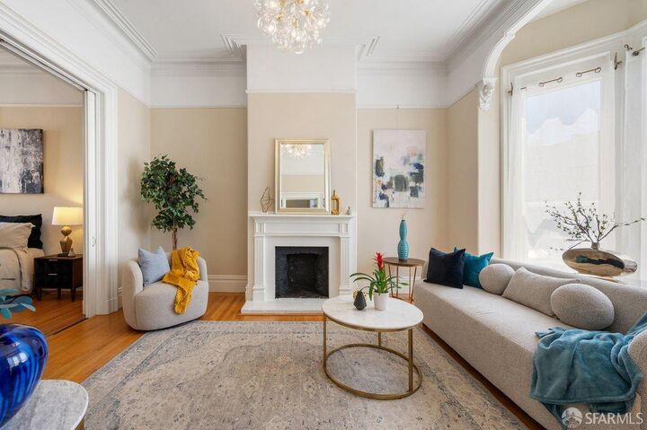 Property Photo:  3470 20th Street 1  CA 94110 