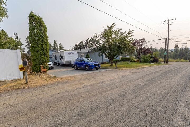 Property Photo:  10511 S Cheney St  WA 99004 