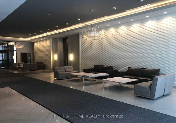 Property Photo:  460 Adelaide Street E 1123  ON M5A 0E7 