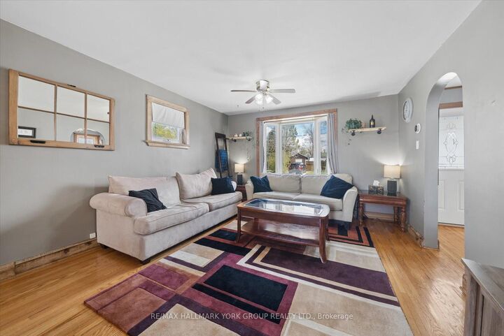 Property Photo: 27 St Paul Street ON K9V 1S3
