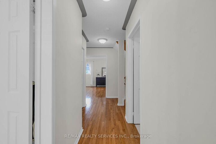 Property Photo: 128 Seaside Circle ON L6R 2G9