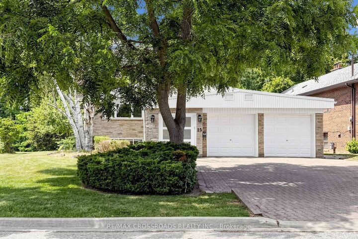 Property Photo: 15 Alamosa Drive ON M2J 2N6