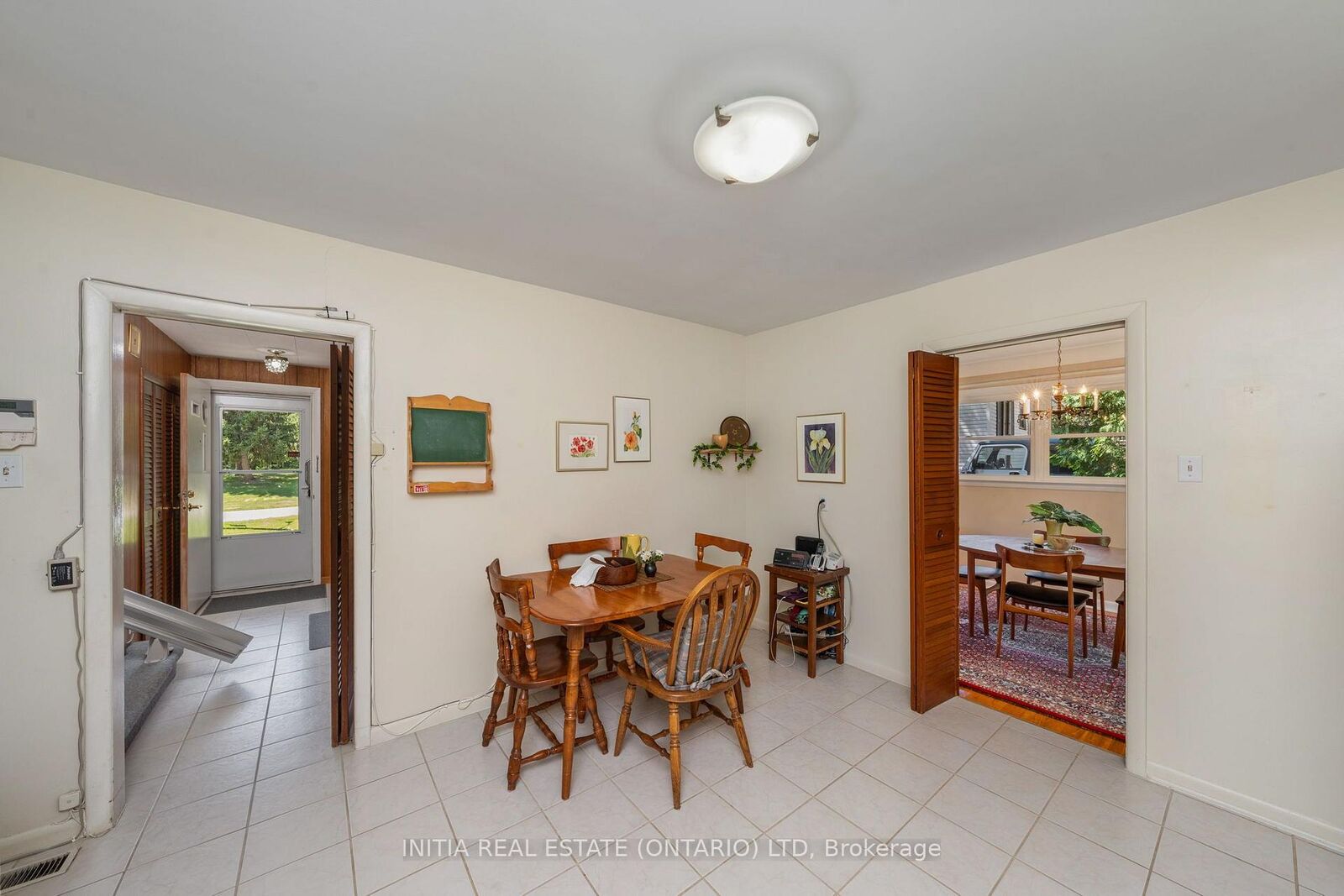 Property Photo: 1732 Rutherglen Close ON N7S 3R9