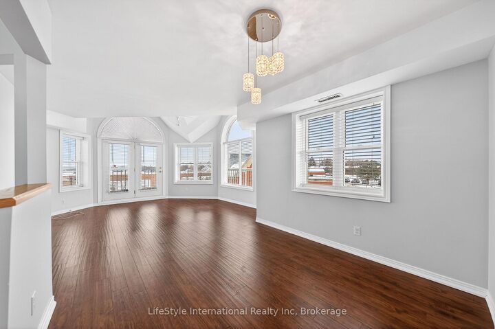 208 Silvercreek Parkway N 306 — photo 1
