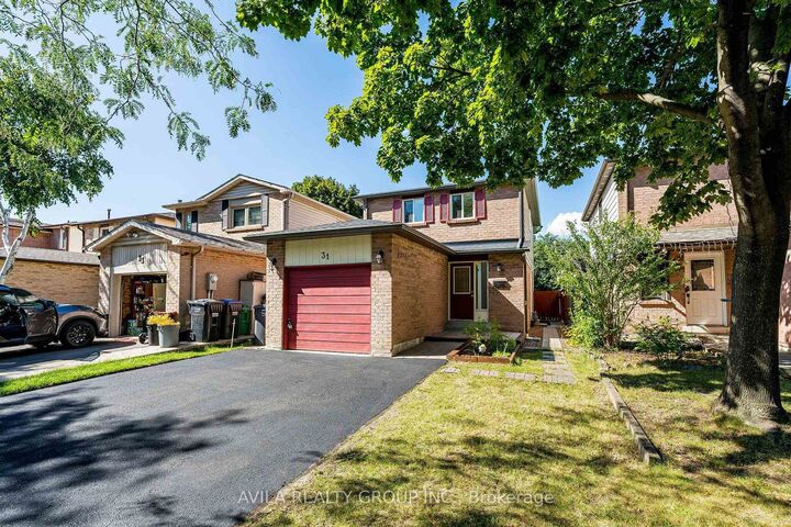 31 Wheatfield Road — photo 1