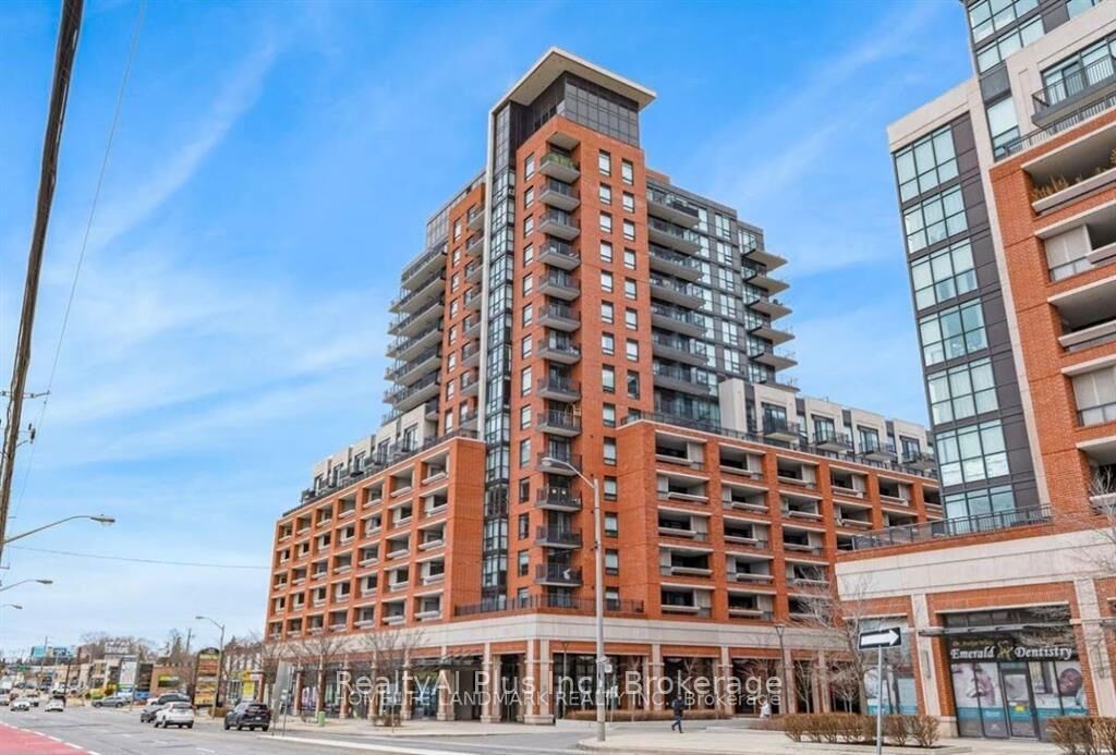 Property Photo: 3091 Dufferin Street 710 ON M6A 0C4