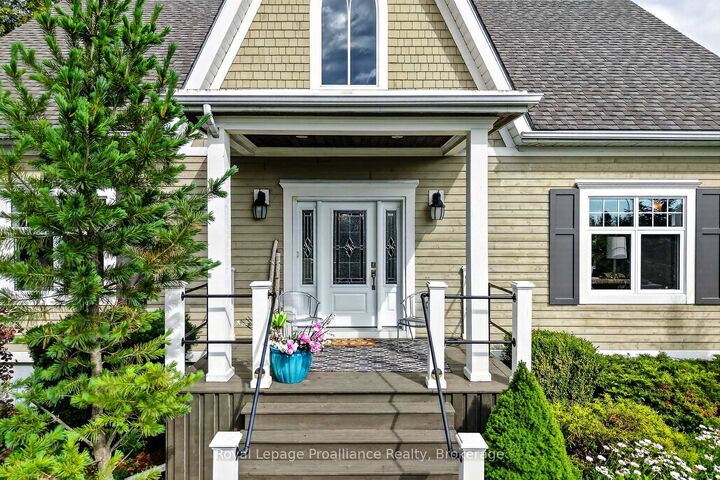 Property Photo: 3889 Burnham Street N ON K9A 4J9