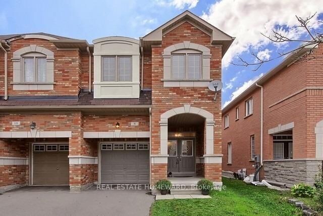 Property Photo:  8 Westolivia Trail  ON L4J 0C1 