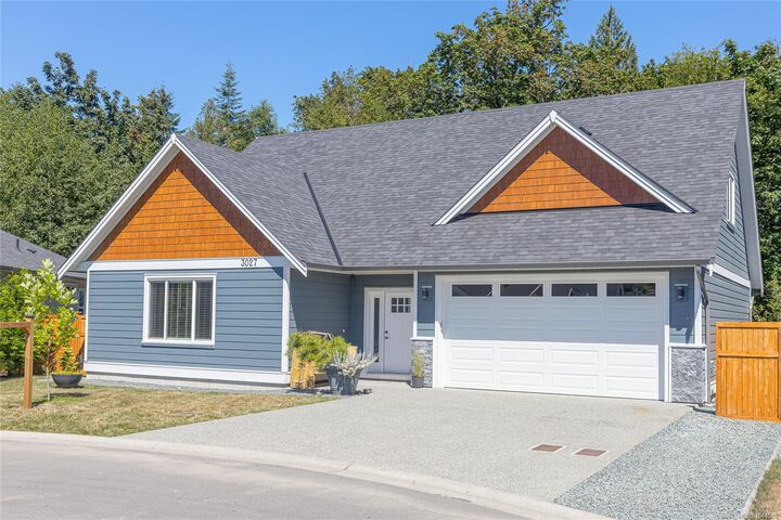Property Photo: 3027 Abbott Pl BC V0R 1K3