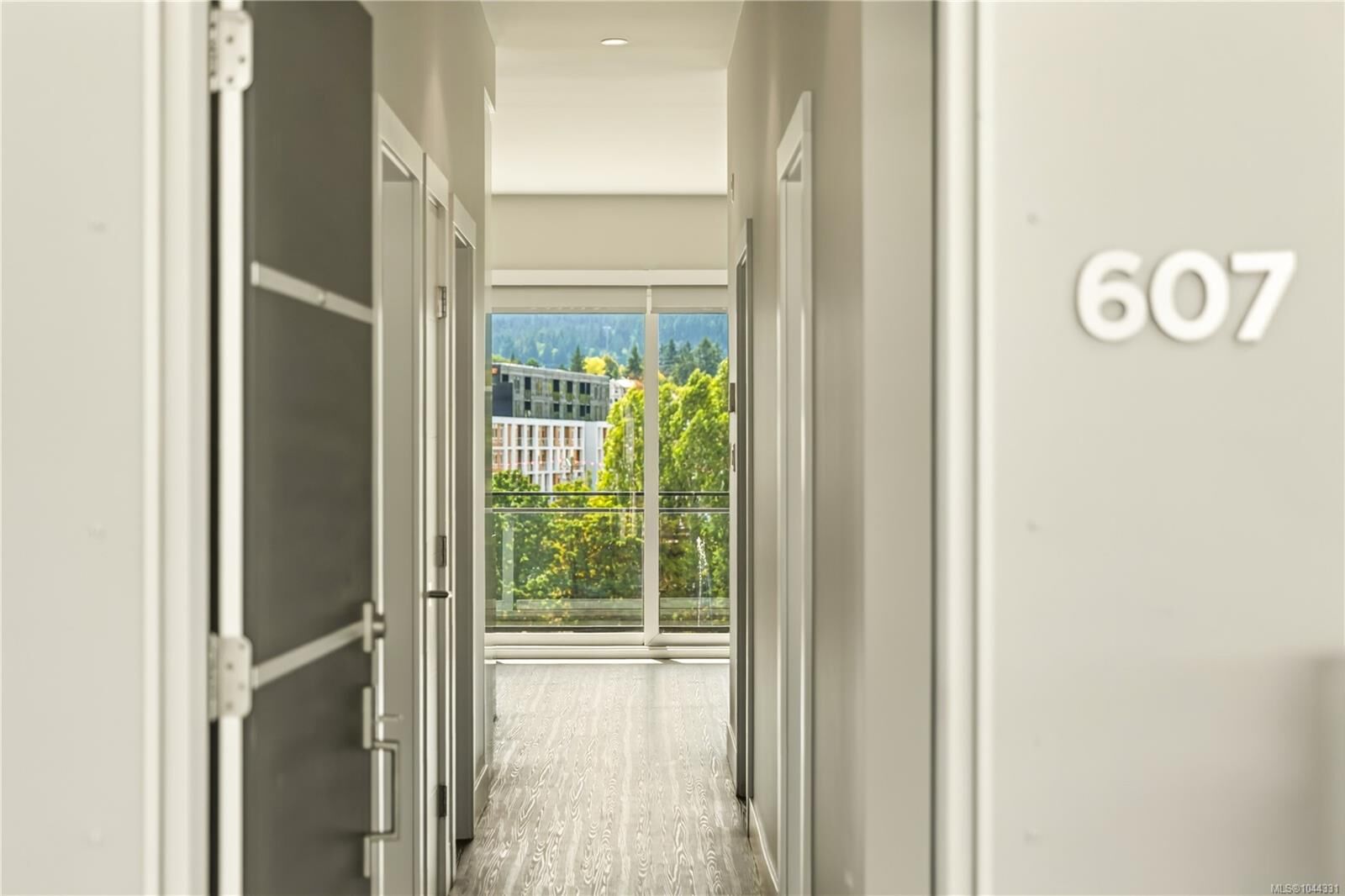 Property Photo:  91 Chapel St #607  BC V9R 0J3 
