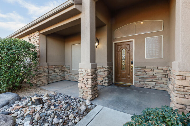 Property Photo: 59 W 1965 S UT 84780