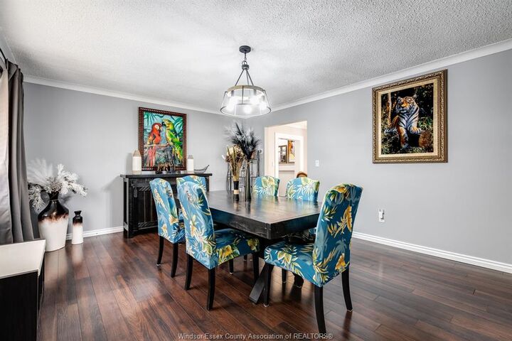 Property Photo:  110 Lake Erie Drive  ON N9V 2Y8 