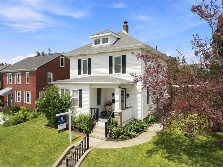 Property Photo: 712 James St PA 15650