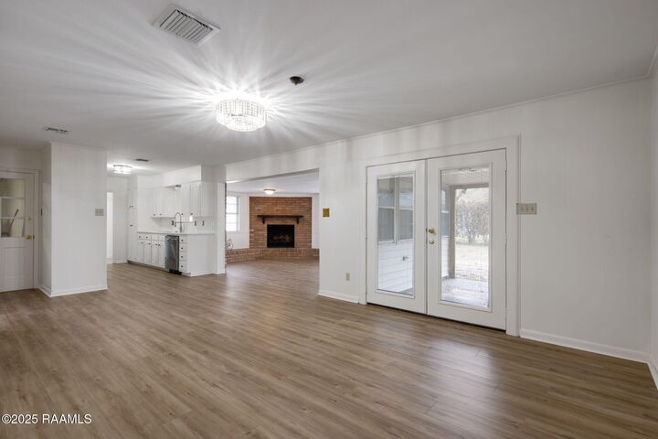Property Photo:  421 Kim Drive  LA 70503 