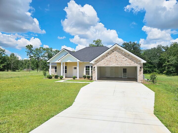 Property Photo:  2518 Tarasavage Lane  GA 31705 