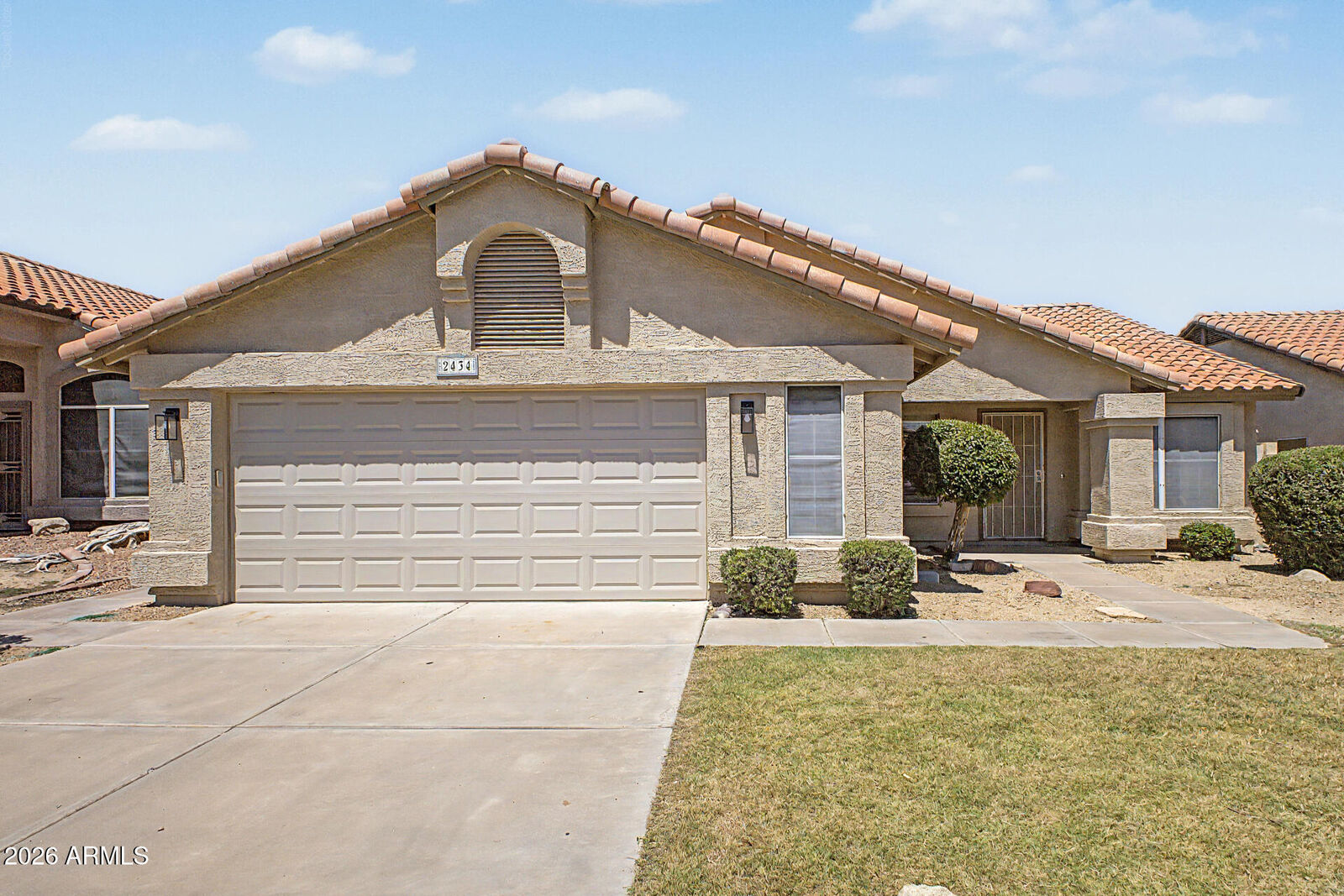Property Photo: 2434 E Cathedral Rock Drive AZ 85048