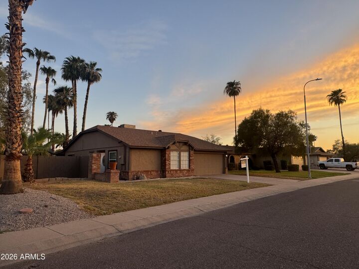 Property Photo:  1221 W Shawnee Drive  AZ 85224 