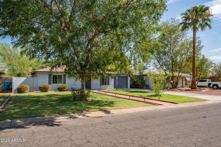 Property Photo:  2144 W Whitton Avenue  AZ 85015 