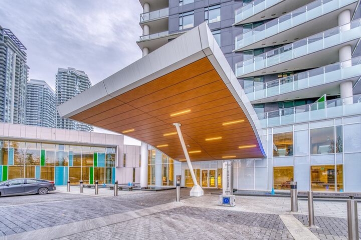 Property Photo: 9887 Whalley Boulevard 3310 BC V3T 0P4