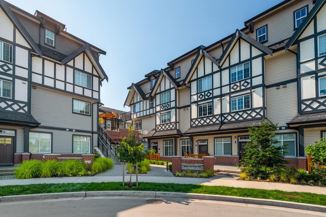 Property Photo: 8888 Spires Road 3 BC V6Y 0L9