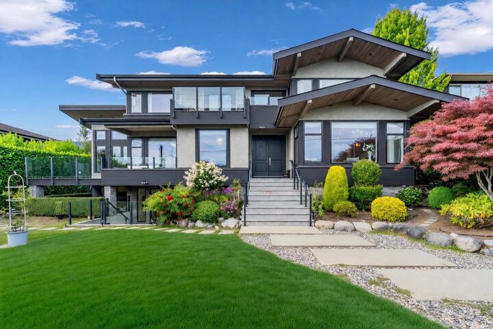 Property Photo: 1139 Esquimalt Avenue BC V7T 1K2
