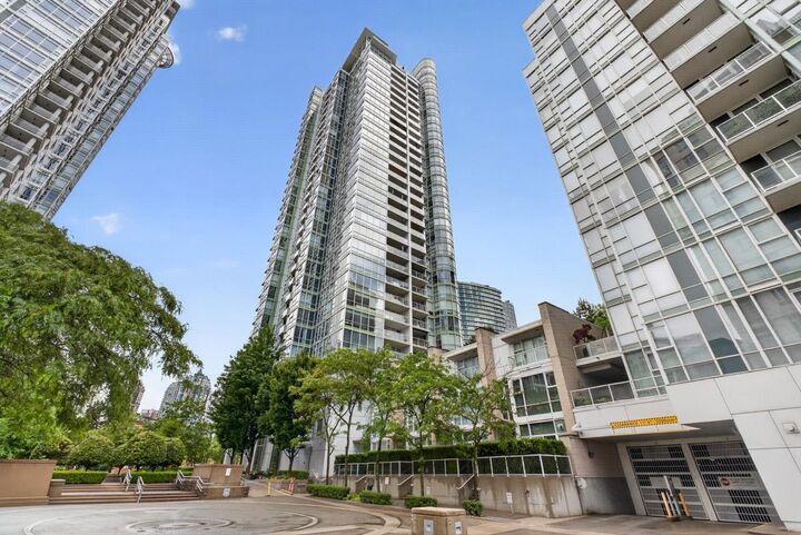 Property Photo: 193 Aquarius Mews 1505 BC V6Z 2Z2