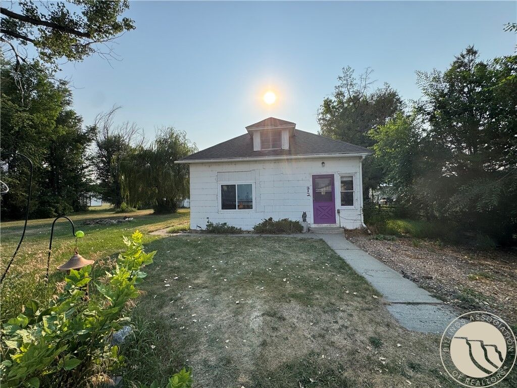 Property Photo: 212 3rd Street MT 59024