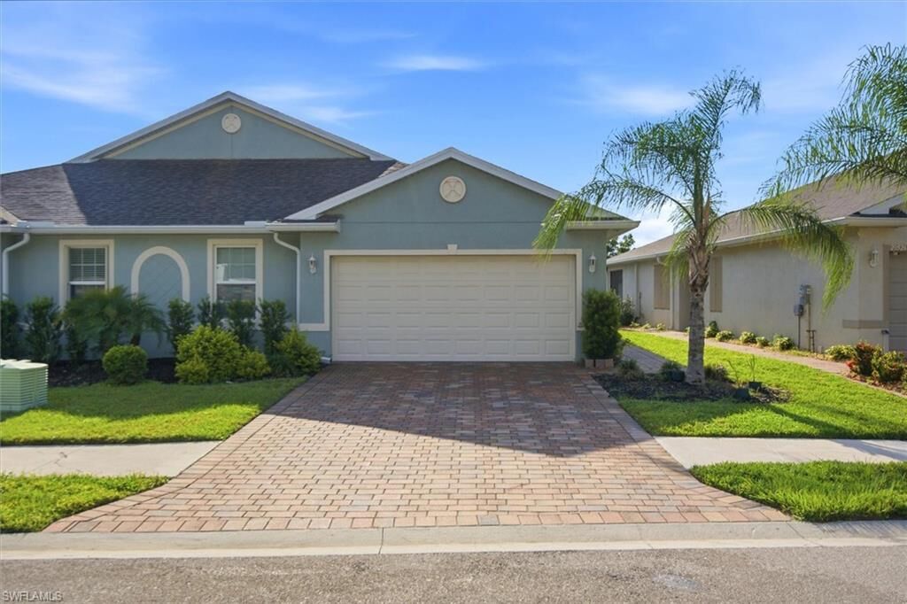 Property Photo:  20530 Plumwood Loop  FL 33917 