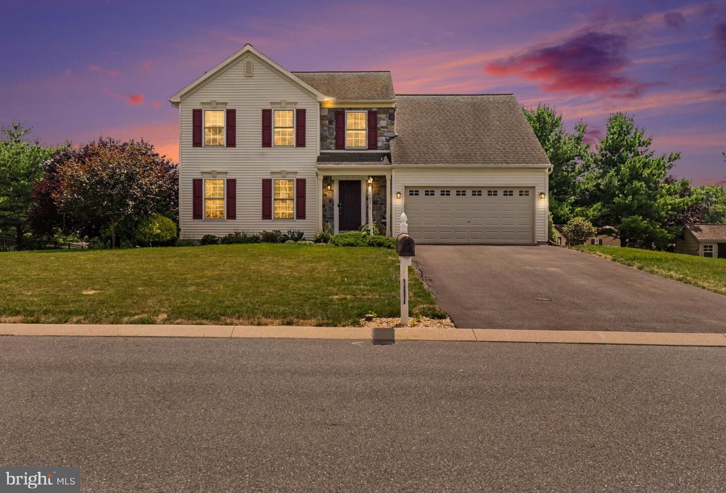 Property Photo: 2036 Mallard Ln PA 17046