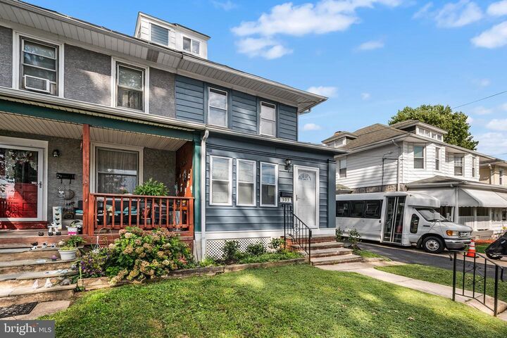 Property Photo:  303 S Penn Street  PA 19018 