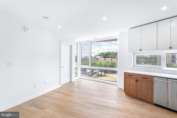 Property Photo: 1522 Rhode Avenue NE 202 DC 20018