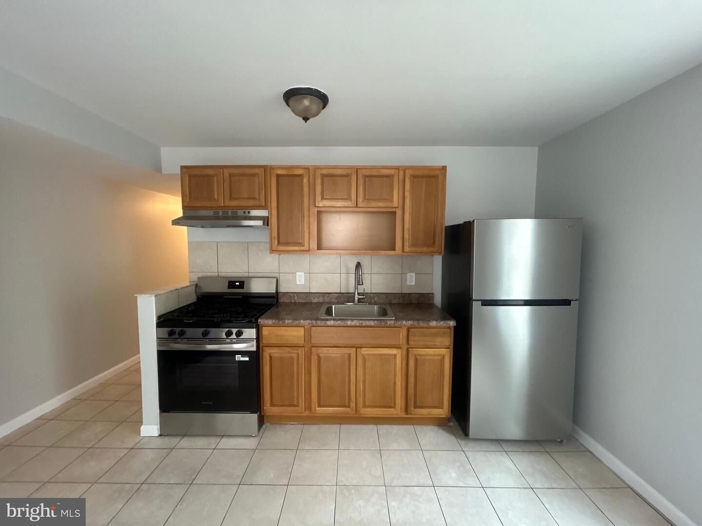 Property Photo: 531 E Brinton Street 2 PA 19144