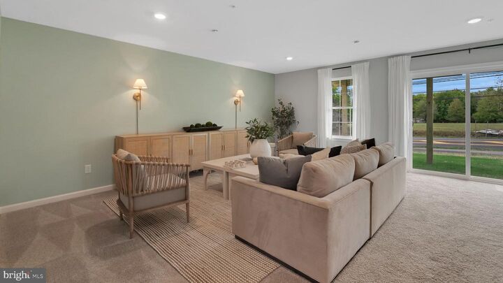 Property Photo: 315 Lantern Court PA 18960