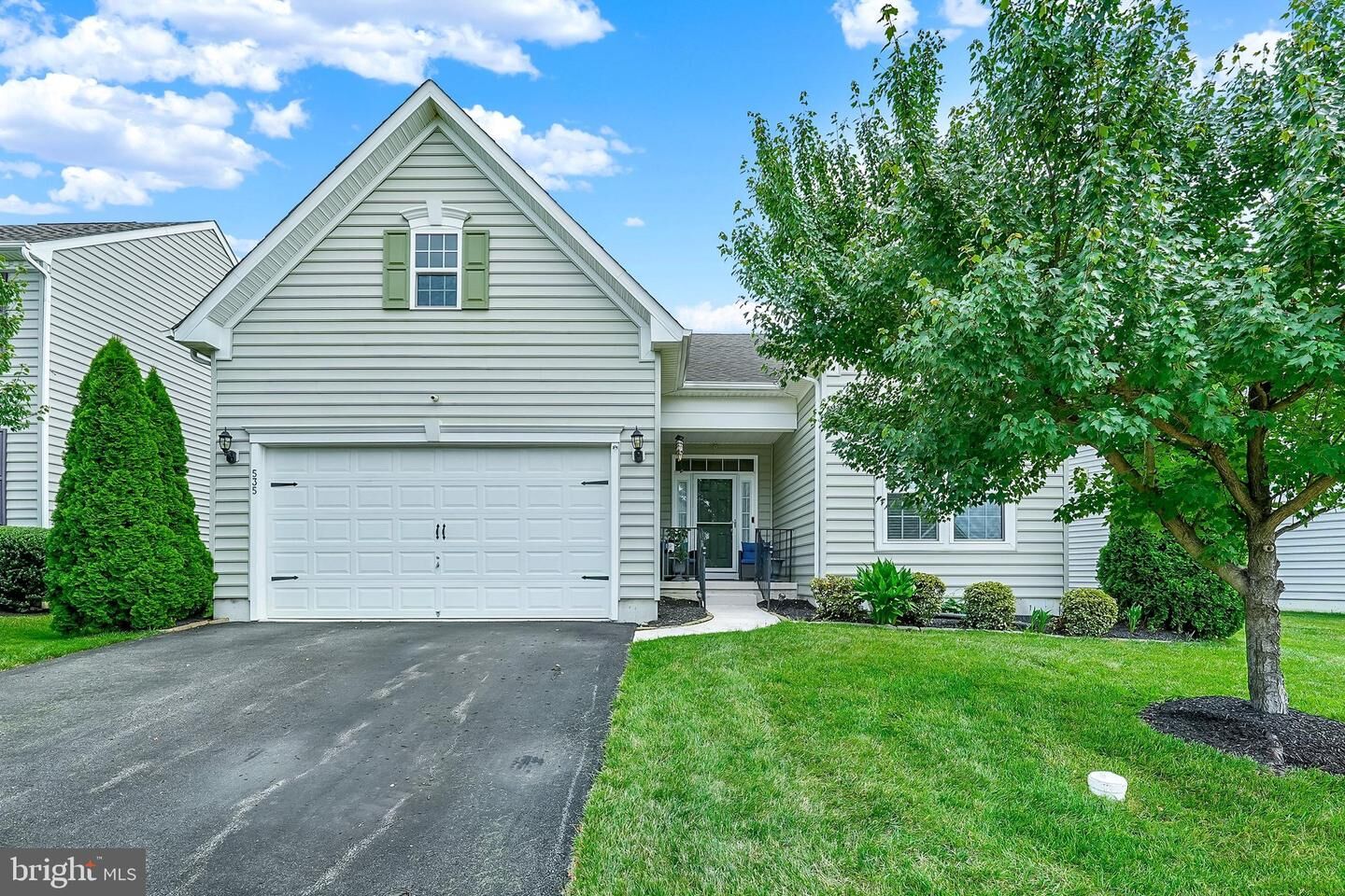Property Photo:  535 Stonehaven Drive  DE 19734 